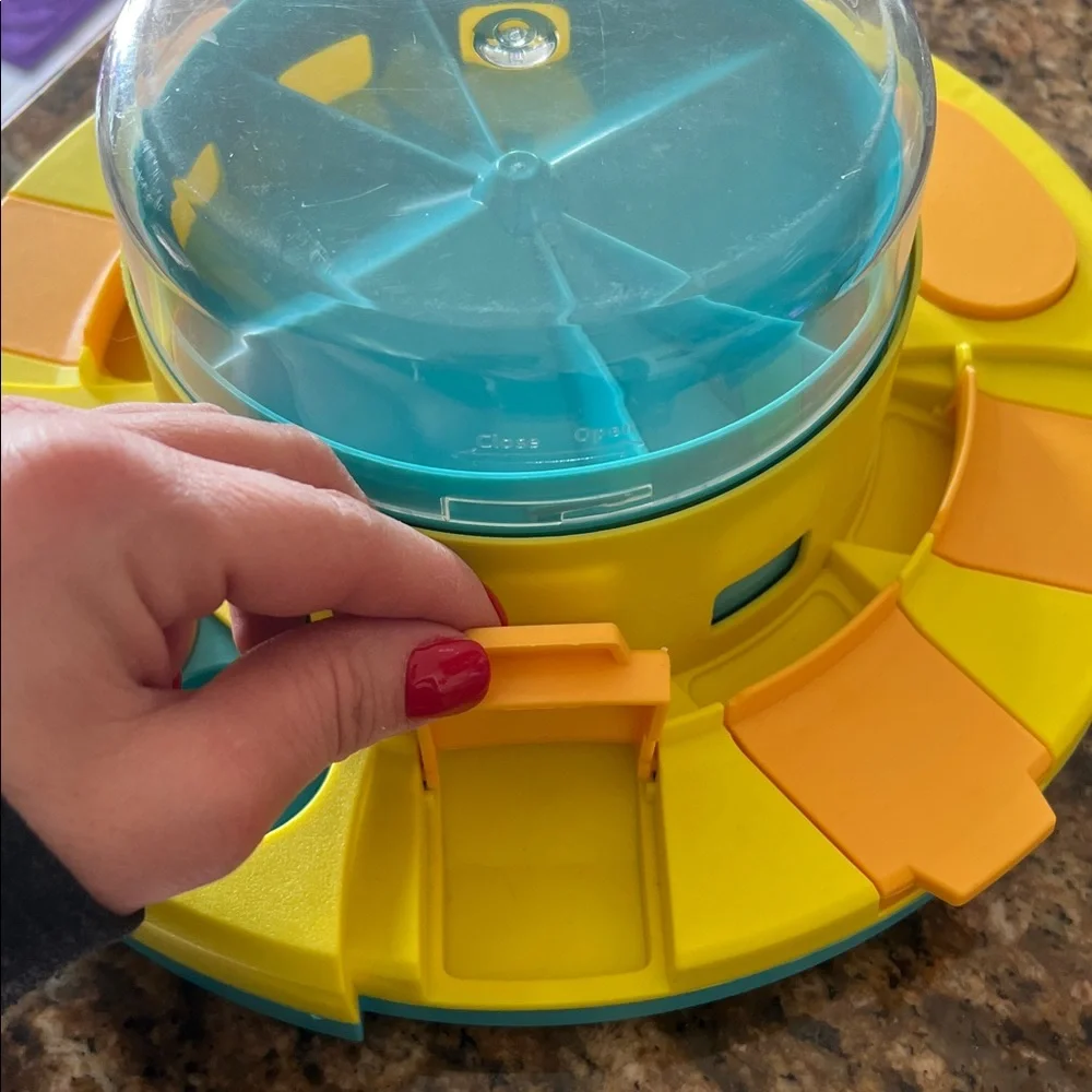 Interactive Blue and Yellow Dog Feeder